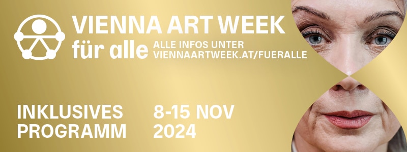 Das Vienna Art Week Banner zeigt das Logo auf goldenem Hintergrund und am rechten Bannerdrittel lugt ein Frauengesicht durch einen Riss im goldenen Banner.